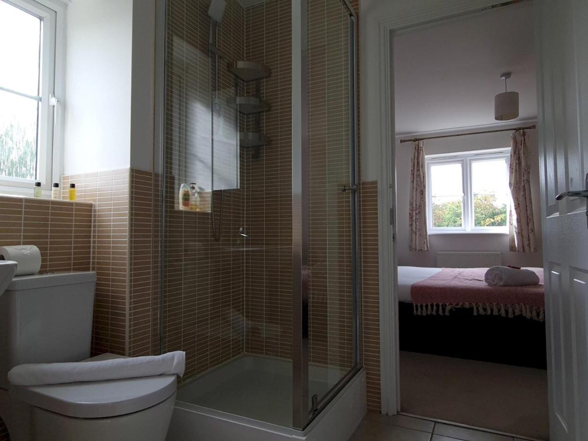 Pass The Keys Well Located Modern 5 Bedroom House Birmingham Exteriér fotografie